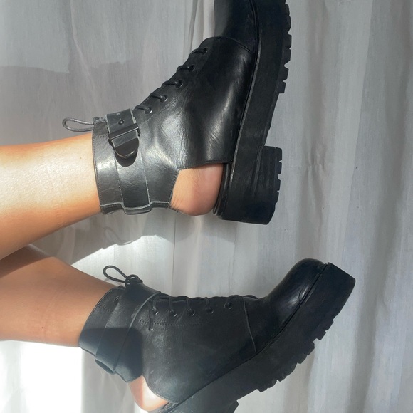 Cut out TBA  Leather boots sz 8 Black - Picture 6 of 7